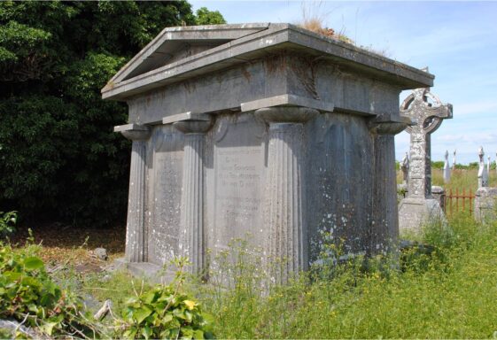 De Basterot Mausoleum