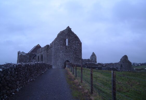 ABBEYKNOCKMOY