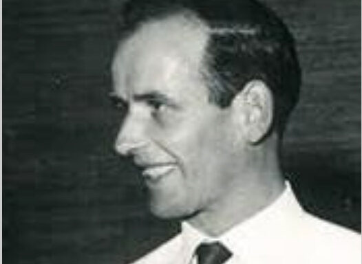 Johnny Cummins