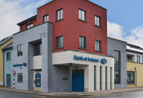 09. Bank of Ireland