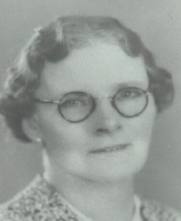 Catherine Gillon 1870 - 1958 who emigrated to Australia in 1886 from her home in Peak. For further information, see our publication, Killererin - A Parish History | Photo: Mary Geoghegan, Peak (one of her descendants)