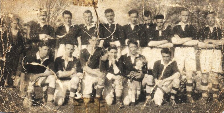 1955 Killerrin football team who were just put together to play the students of Moyne Park in 1955.  
Back row l-r: standing looking on is Donie Mullins,. Team is Patsy Fahy, Billy Fahy, Jack Byrne, Stephen Nicholson, Willie Mannion, Ger Coen, Tommy Kelly, Joe Mannion and Willie Wynn.
Front row l-r: Billy Dunleavy, Johnny Mannion, Jack Higgins, Micky Kelly, Tommy Dunleavy, Jimmy Fehilly. | Names and photo courtesy of Joe Mannion USA and original from Paul Mannion, Barbersfort