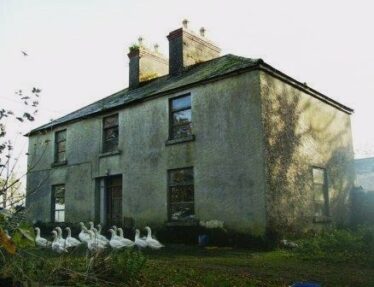 Cahergal House | Photo: Valerie Jennings, Cahergal
