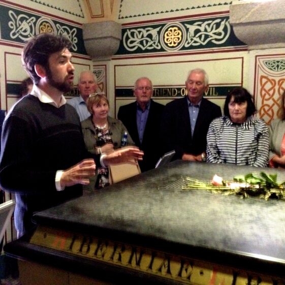 Our guide narrating the story of Daniel O'Connell in his tomb | Photo: B. Forde