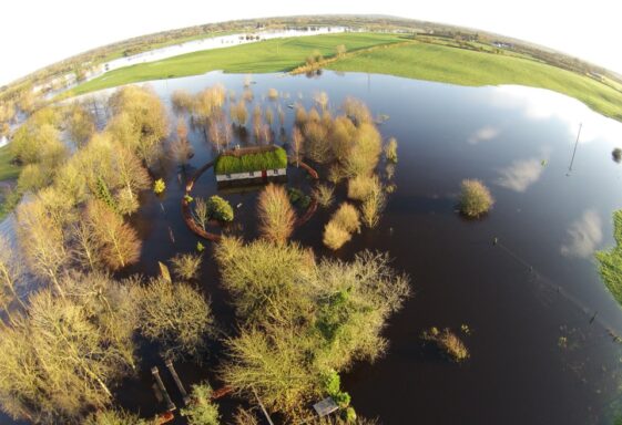 Floods won’t deter Santa from his annual visit to Milltown cottage