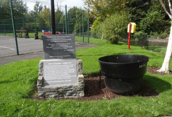 Famine Pot