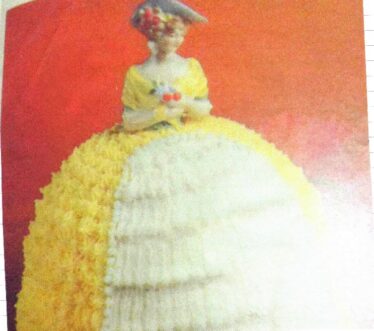 Crinoline Lady | Aisling Bowens