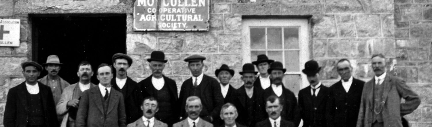 Outside the Co-Op c1918