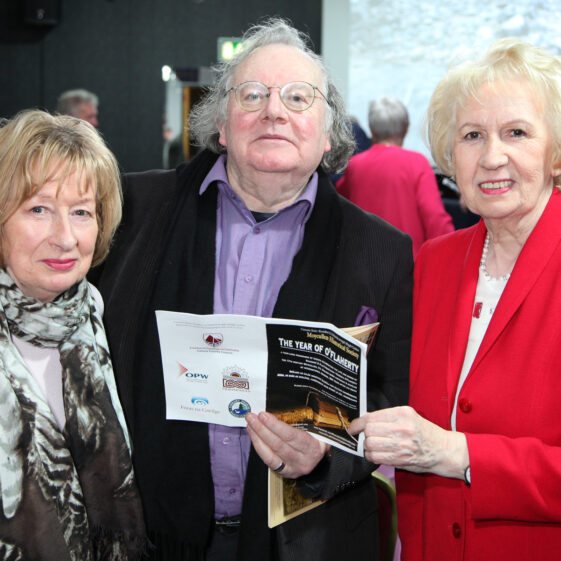 LydonImages_19 Claire O'Flaherty, City Arts Officer James Harold and Cllr. Terry O'Flaherty
