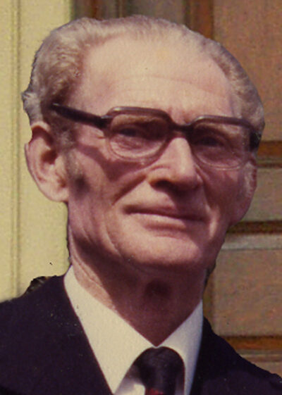 Joe Kelly, Menlough 