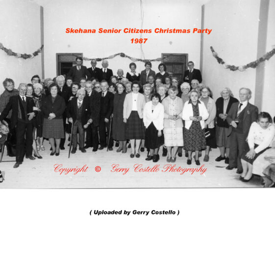 Skehana Senior Citizens Party in Garbally Hall, 1987. | Gerry Costello Photography