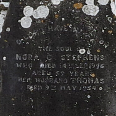 Inscription on the headstone of Fr Stephens Parents in Mayo-Abbey Old Church Grounds. | © Gerry Costello Photography
