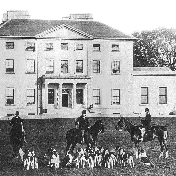 Clonbrock Burton Persse with Galway Blazersd Clonbrock - Burton, Persse | Courtesy Patrick Melvin & Éamonn de Búrca