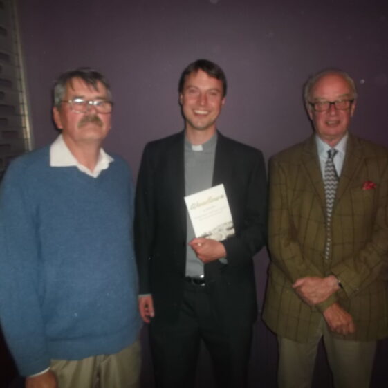 dscf3056 Tom Seale, Rev. John Godfrey, Roderick Ashtown | Gerry Stronge