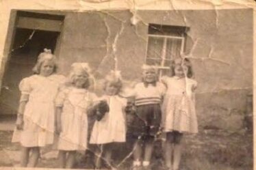 Hawkins Family, Beech Hill