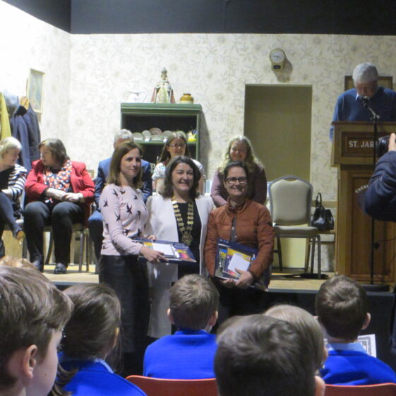 Presentation to teachers | Photo: Frank Glynn