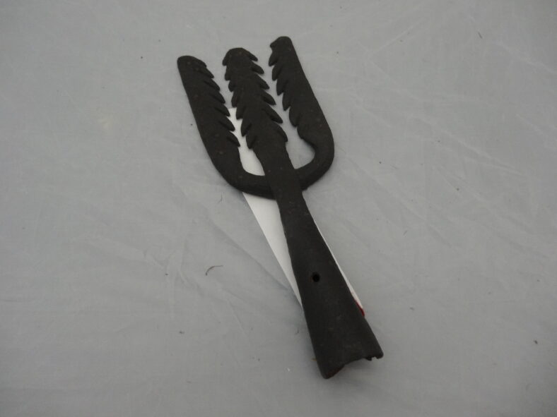 Eel Fork | MHG