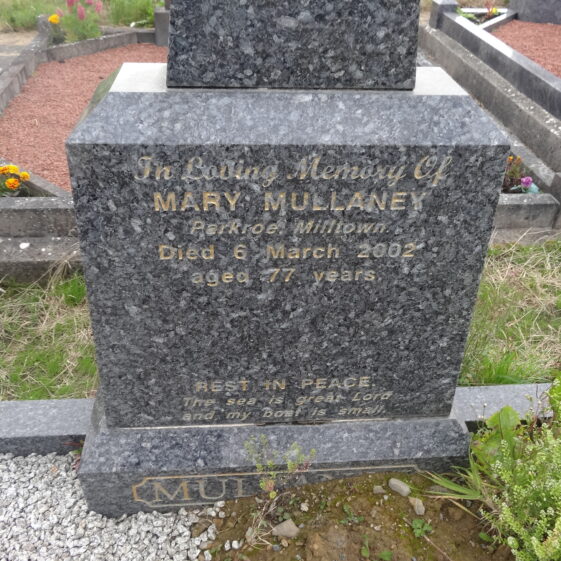KY-138-B Kilclooney Graveyard