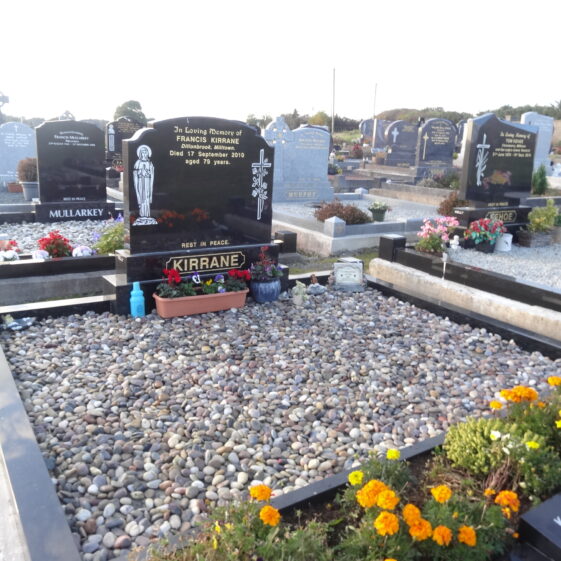 KY-221-A Kilclooney Graveyard