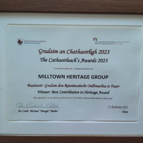 Framed Certificate | Photo: Pauline Connolly
