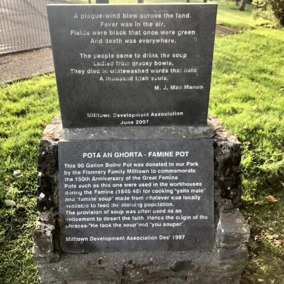 Slí Abhainn an Chláir