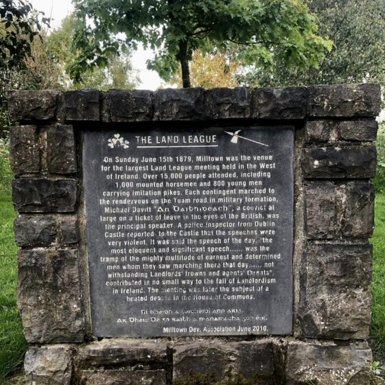 Slí Abhainn an Chláir