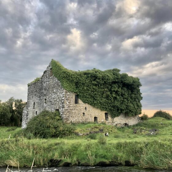 Slí Abhainn an Chláir