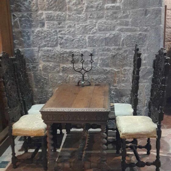 Claregalway Castle 28 Embracing the Past | Photo: Tunde Racz