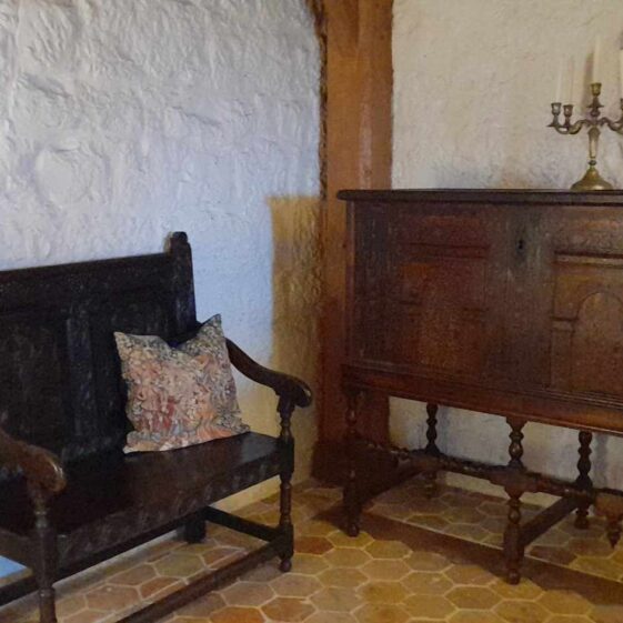 Claregalway Castle 37 Embracing the Past | Photo: Tunde Racz