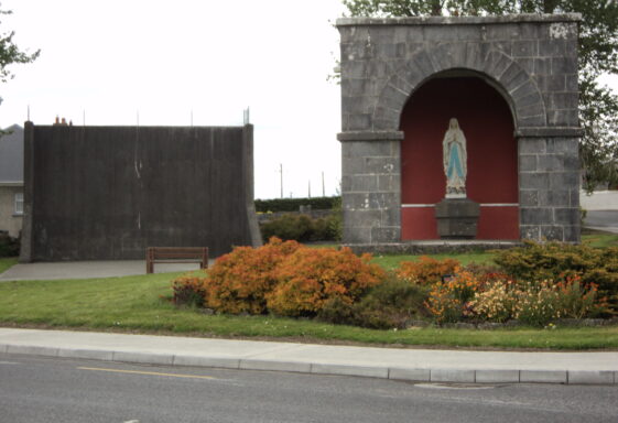 Grotto - Barnaderg