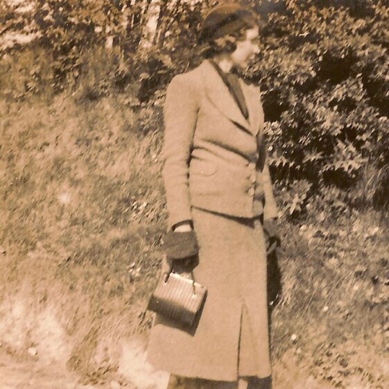 Mary-Mrgy-Lynskey-cousin-of-Helen-Curran Keanes Shop Photo Gallery