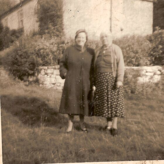 Mrs. Hanley on right (we think) Mrs. Hanley on right (we think) | Killererin Heritage Society
