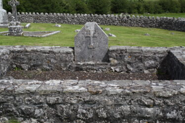 Grave of Rev. W Jennings, Creevaghbaun | Killererin Heritage Society