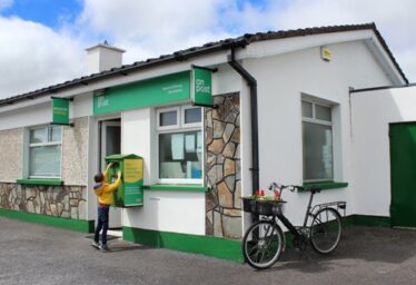 Daoine agus Áit project