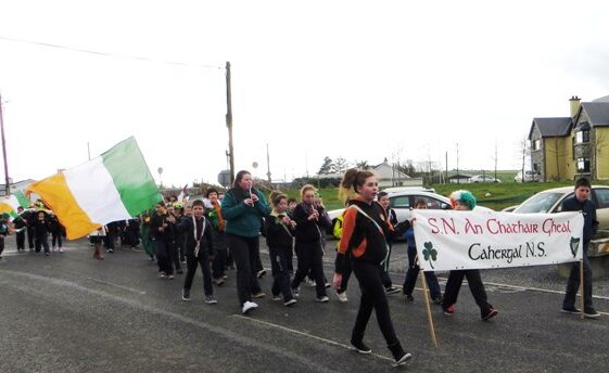 Lá Fhéile shona d'ár Léithoirí