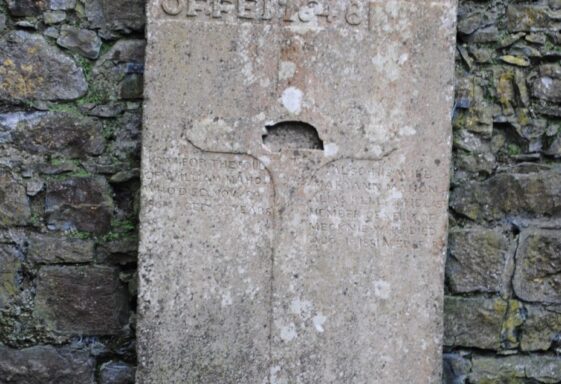 Kelly of Mackney grave-slab