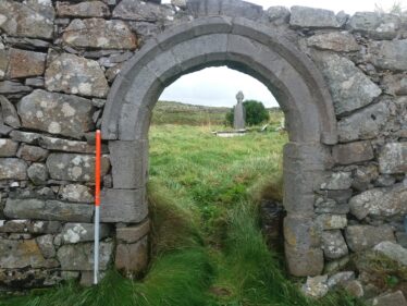 Late medieval Chapel doorway, Maoiris | B. Doherty 2020