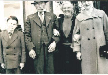 Tom & Dick Seale, May Gregg & Margaret Nolan all dressed and ready to go go to Galway