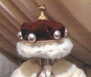 Barons coronet, crimson velvet laced with white fur