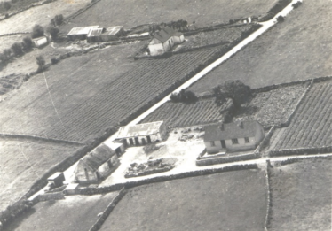 Kyne's Mobile Shop at Knockarasser c1950s