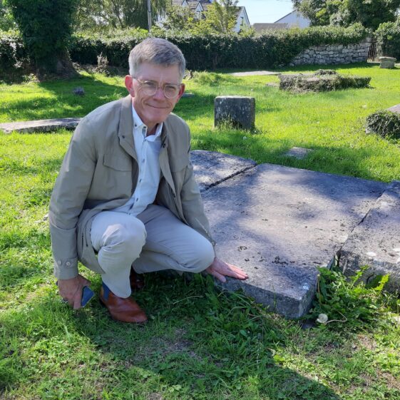 Clancy / Roewe Jay Roewe, Senior Vice President of Production at HBO/Warner, during a busy work trip to Ireland, takes time to visit a family grave at tSean Reilig. His Clancy ancestors hail from Gortyloughlin. 12 July 2022 | Moycullen Heritage