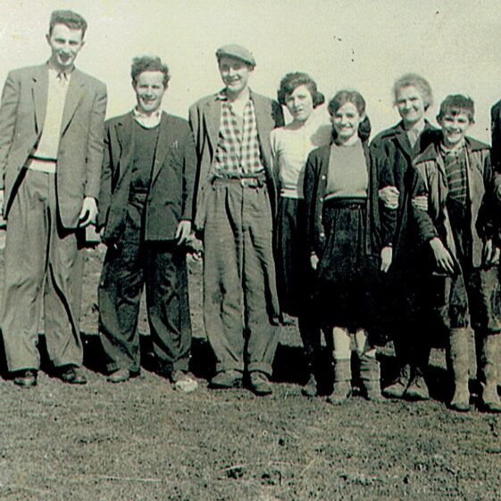 CCI23062019_0002 (3) John Conneely, Dan Geraghty, Jimmie, Maggie Conneely, Maisie McDonagh, Julia Conneely,(Mother), Tommy McDonagh and Willie Conneely
| Photo courtesy John Conneely