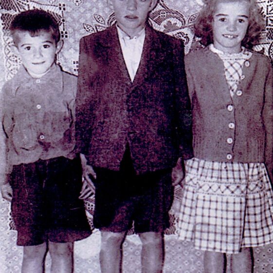Knockerasser photos - (May 2019) (5) Tommy, Jackie and Maisie McDonagh | Photo courtesy Bina McDonagh