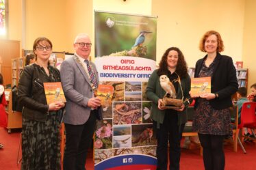 Aisling Mitchell, Oranmore Library, Cathaoirleach Cllr. David Collins, Author Susan O’Donohoe and Rosina Joyce, Biodiversity Officer,