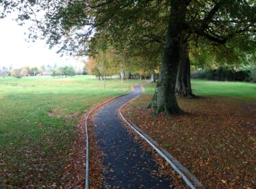 09. Palace Grounds Park