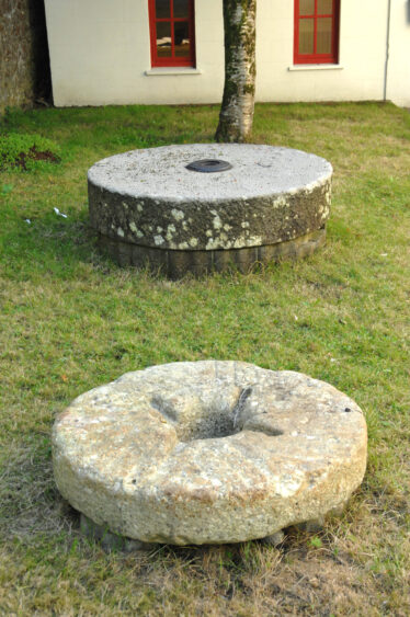 05. King Ruairdrí O’Connor Park and the Little Mill Museum