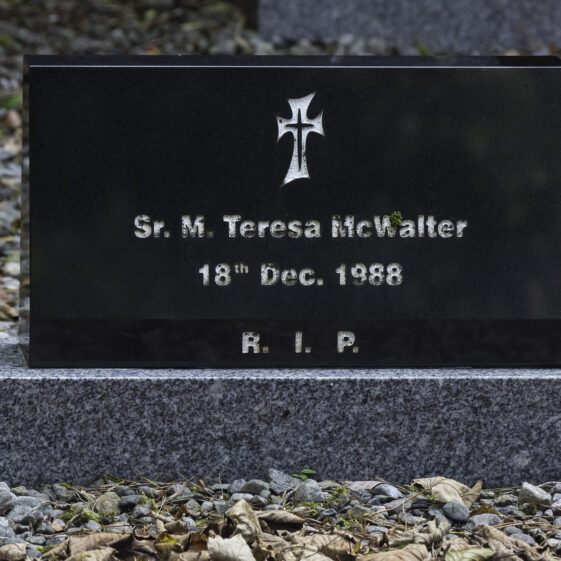 Grave 32 - McWalter | Roger Harrison