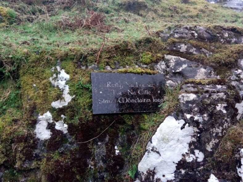 Children’s graveyard commemorative plaque | Tomas O Flatharta