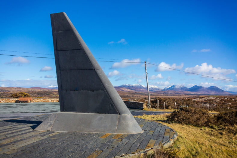 Alcock and Brown monument at Ballinaboy | Roger Harrison