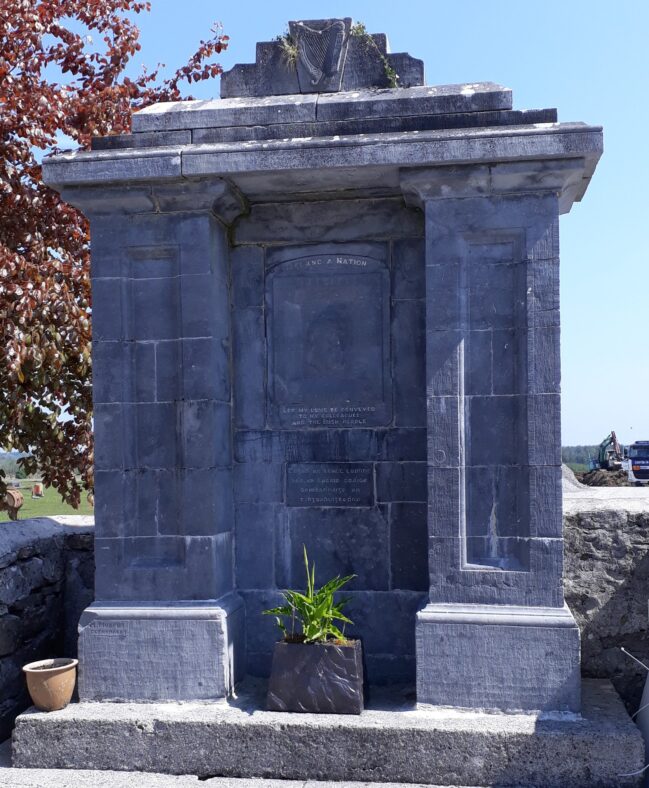 Parnell Monument in Creggs | Zena Hoctor